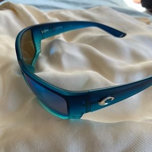 Costa Del Mar cat cat sunglasses